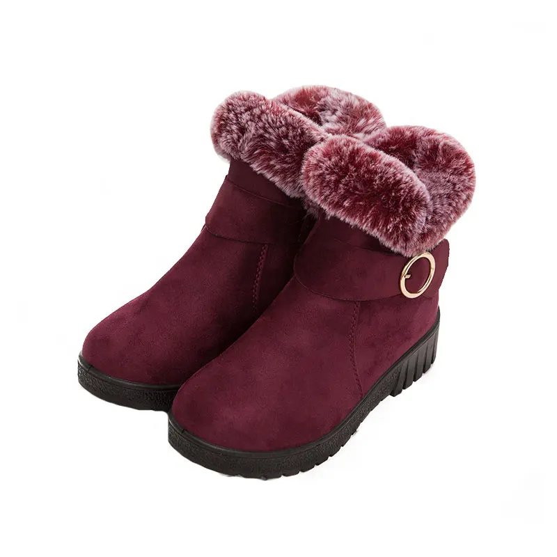 

A warm and comfortable section of lady's suede snow boots,ladies ankle shoes