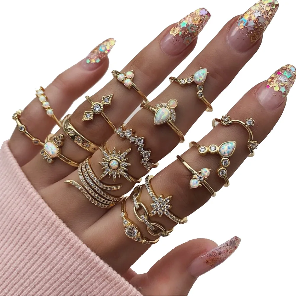 

Amazon Top Selling 17pcs Per Set Rings Gold Color Fashionable Lady Rhinestones Rings Wholesale Price Trendy Cheap Jewelry