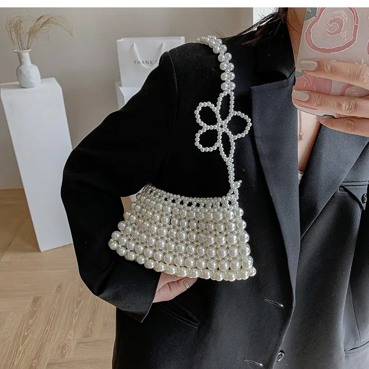 

New Design Suka Pearl Purses Leather And Bead Handbags Luxury Ladies Purse Girl Handbags For Women 2021 Flower Hand Bags