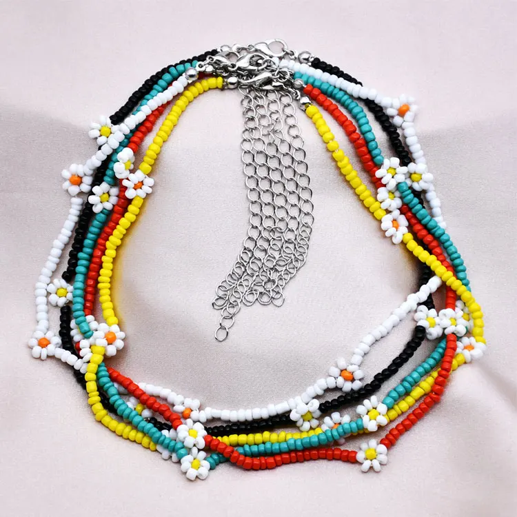 

SC Wholesale Handmade Beaded Choker Necklace 2022 Bohemian Necklace Ins Hot Youth y2k Daisy Flower Beads Necklace for Teen Girls, Red, yellow, blue, black, white, pink, green