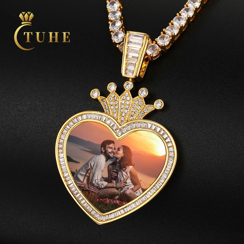 

New Fashion 30mm Custom Photo Pendant 18K Gold Plated Baguette Zircon Heart Crown Picture Pendant Necklace