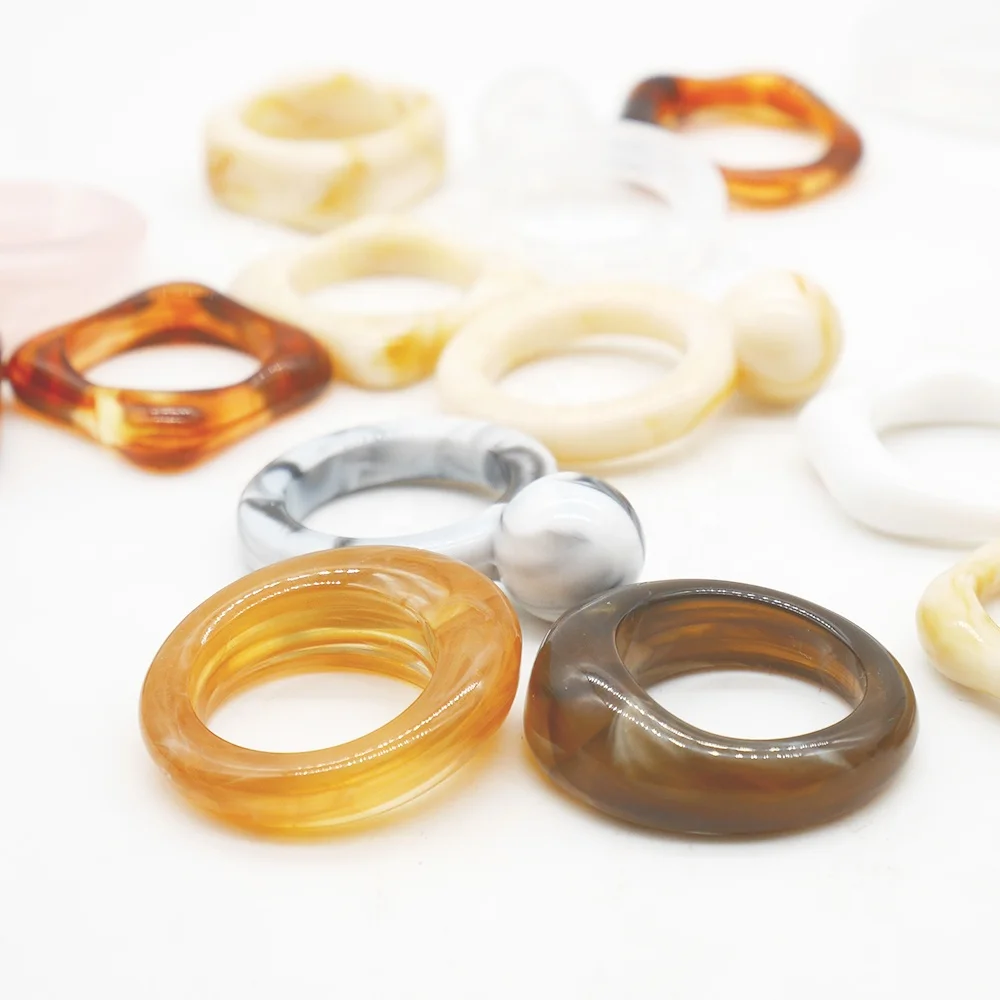 

New Ins Colourful Chunky Anillo Woman Men Jewelry Transparent Irregular Bague Chunky Resin Acrylic Ring, As shown or customized