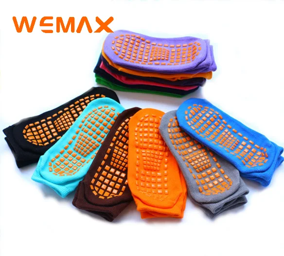 

WEMAX Adult Kids Custom Athletic Sports Eco-friendly Non Slip Indoor Jump Polyester Trampoline Grip sock