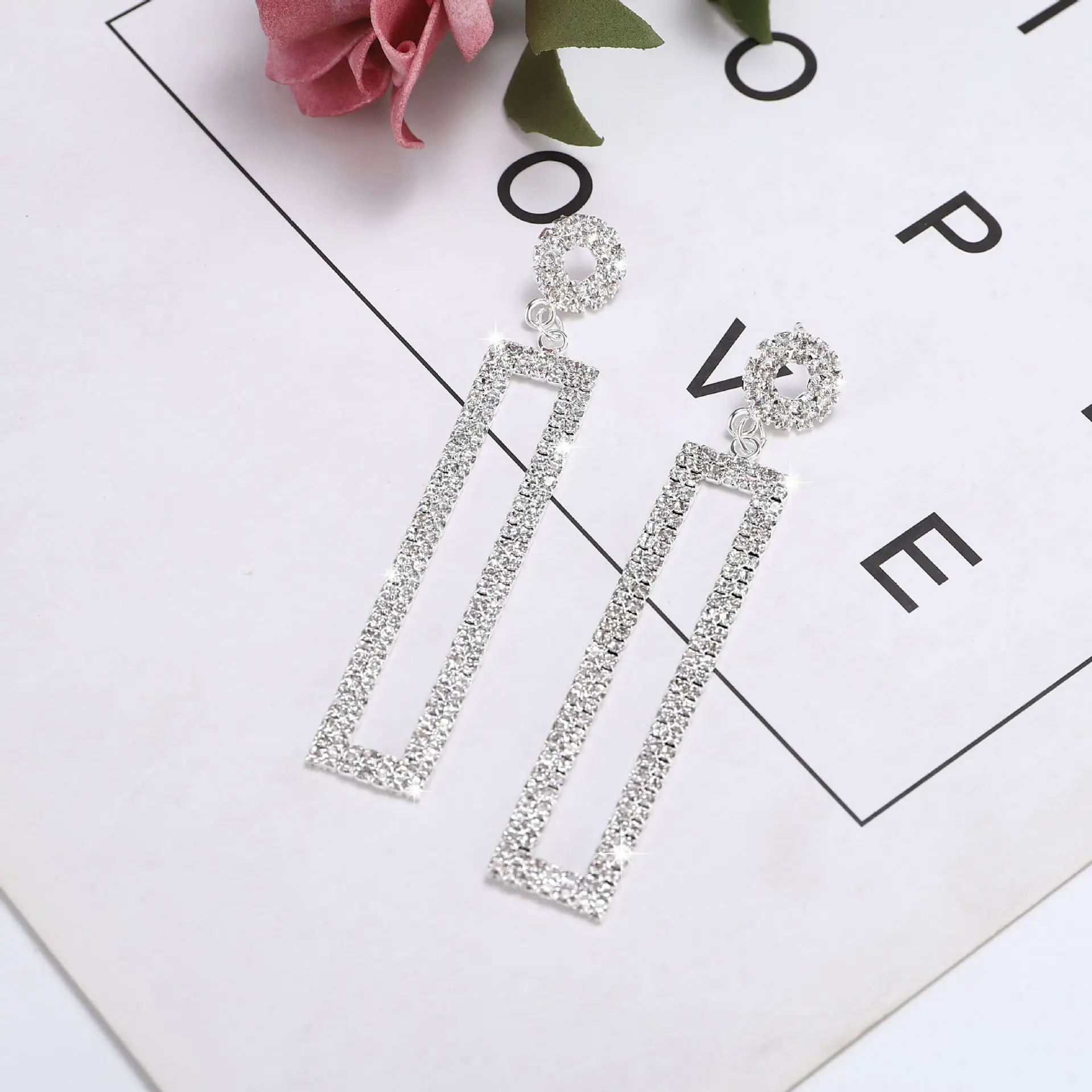 

Fashion Silver Plated Full Diamond Rectangle Drop Earrings Hollow Rectangle Bling Bling Clear Crystal Earrings for Girls, Picture