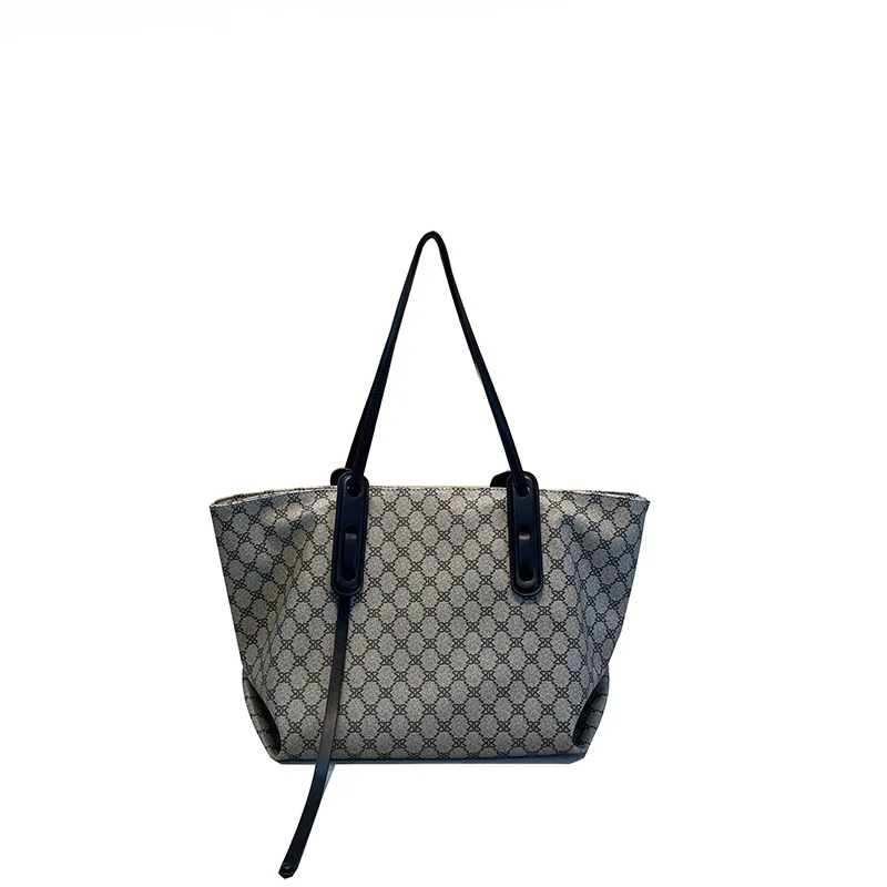 

Large-capacity one-shoulder tote designer bag in leather, Black