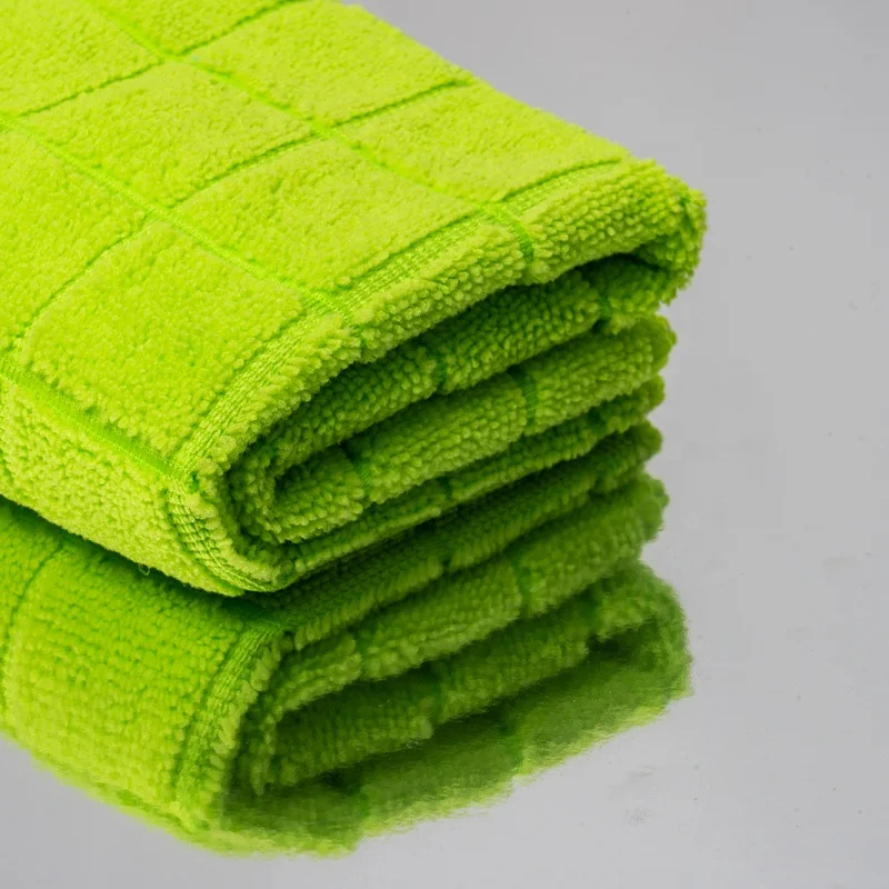 中国制造商个性化地板布超细纤维格子家居地板清洁布