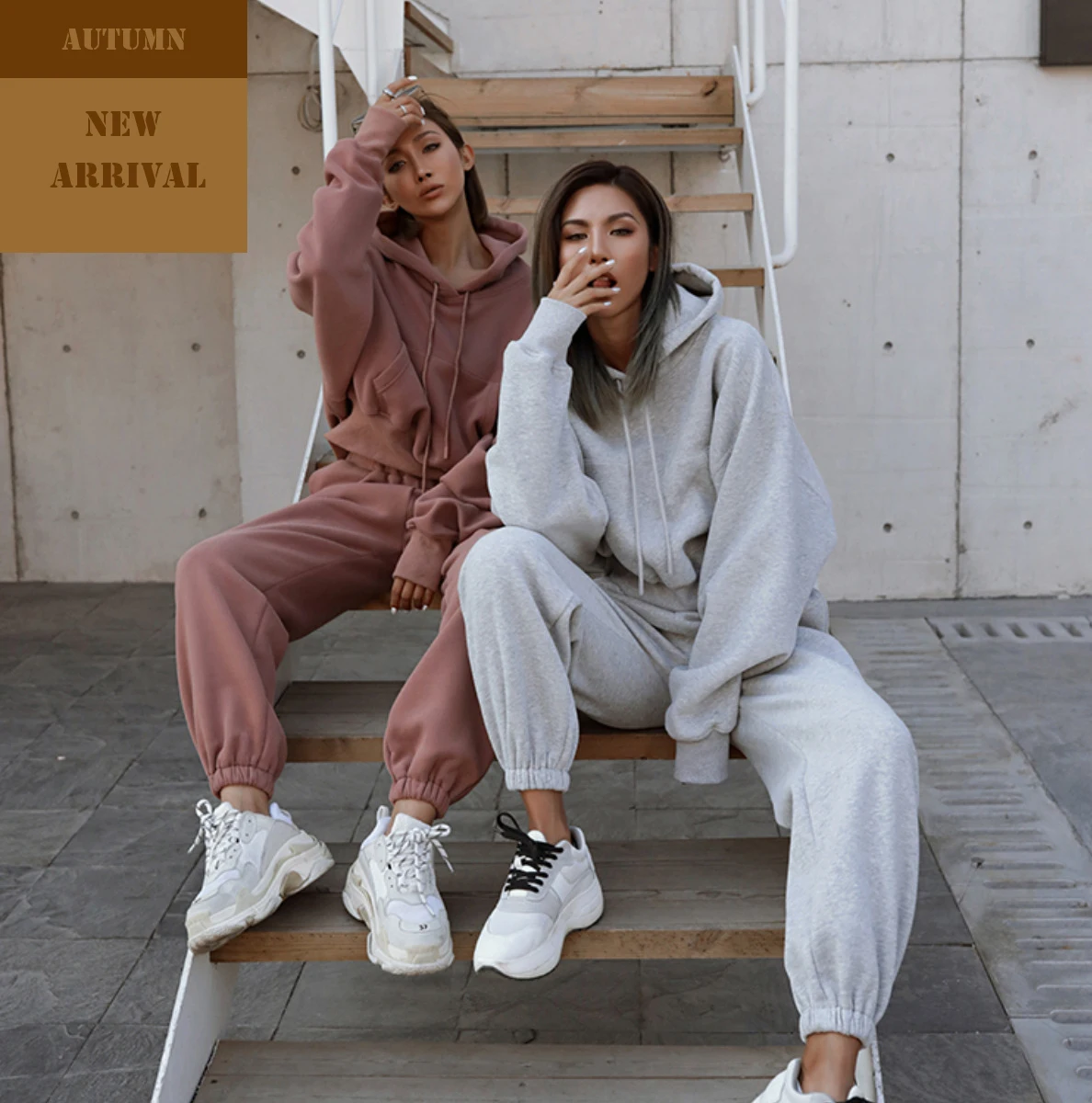 

Custom logo hoodie jogers set women blank oversized Cotton Joggers two piece crop top pullover long sleeve hoodie, Solid