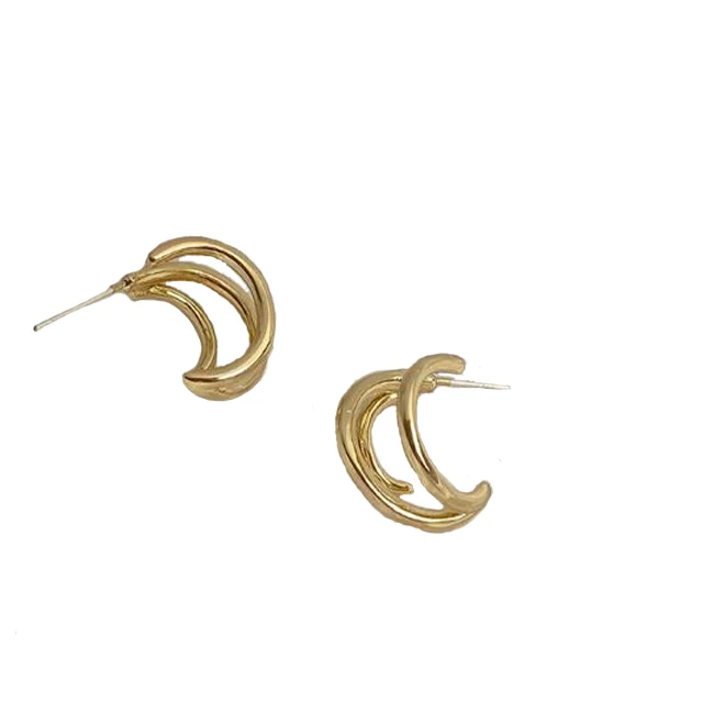 

2022 Trendy Woman Metal Vintage C Shaped korean Statement Accessories Earrings