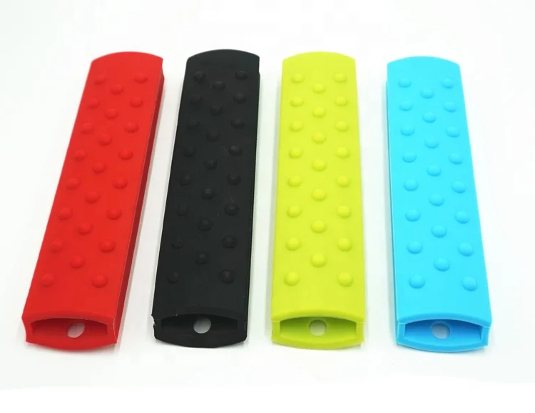 

Best Quality Kitchen Utensil Handle Protector Cast Iron Skillet Handle Silicone Protector, Red yellow blue green or all pantone color