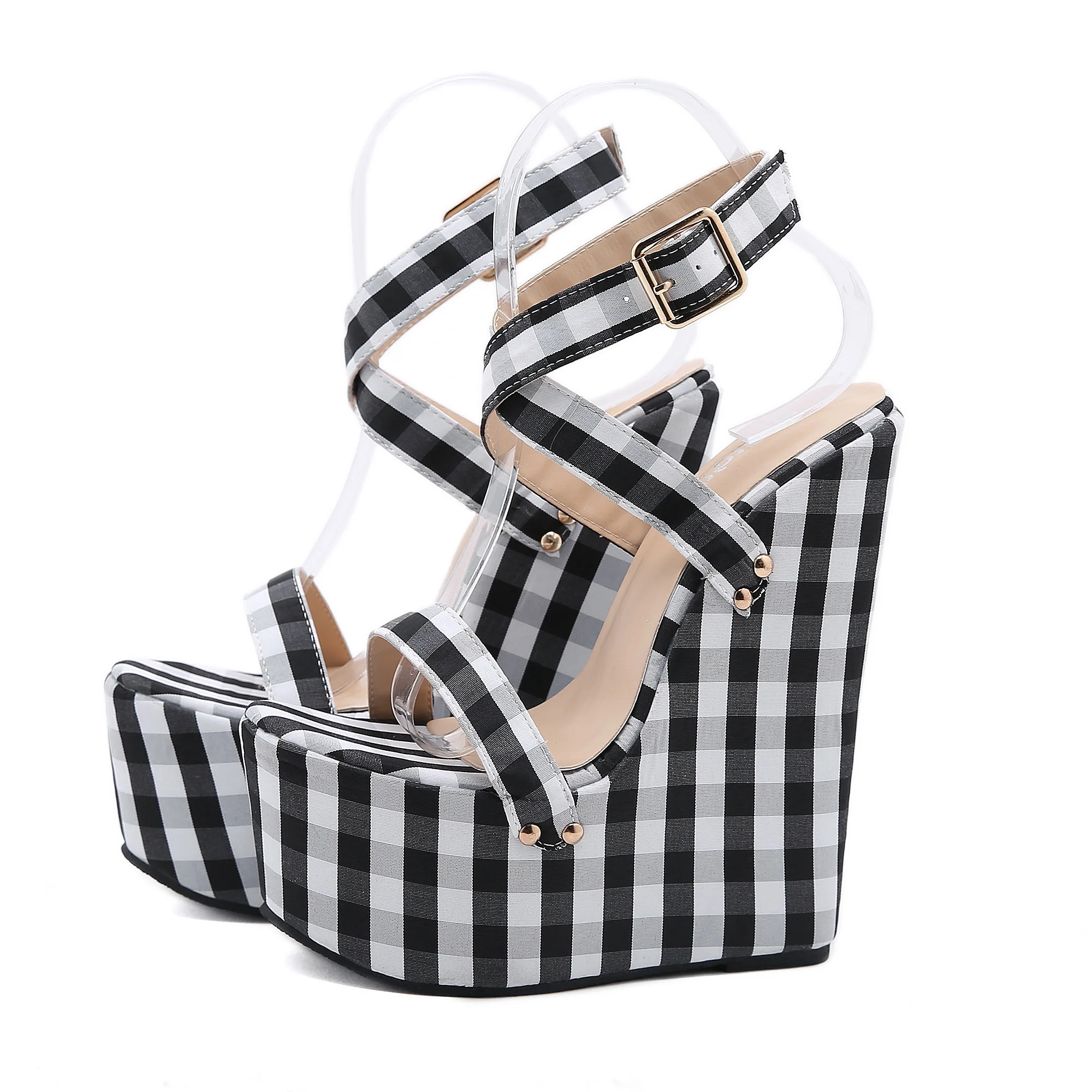 

Factory direct supply spot 2021 Scotch style simple comfortable slope heel shoes