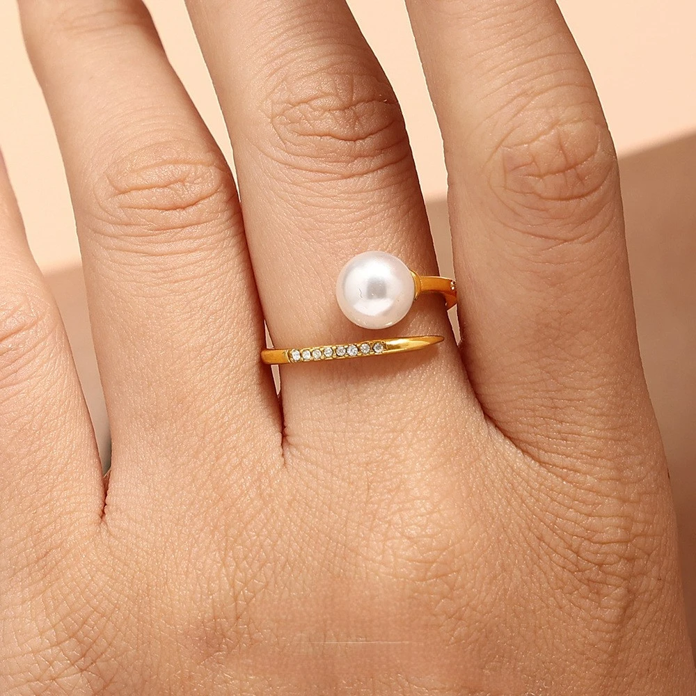 Stainless Steel Women Waterproof Jewelry 18k Gold Plated Zircon Inlaid Open Pearl Ring YF3997