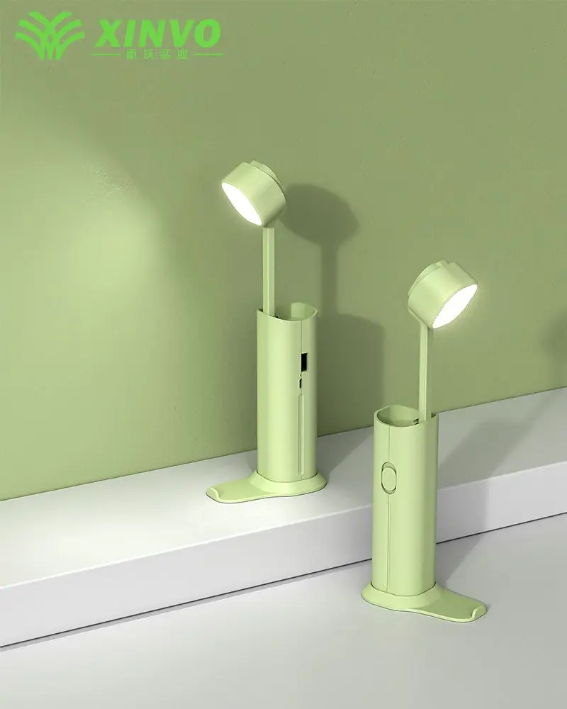 

3 in 1 Private mold 2600 mAh Power bank / Portable table lamps/Electric flashlight / Phone Stand