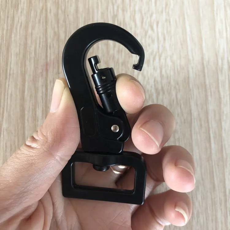 

Metal snap trigger dog clips swivel eye bolt hook for dog lead