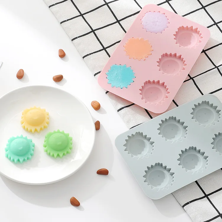 

Smile sun DIY homemade chocolate candy mold ice tray biscuit baking cake silicone mold