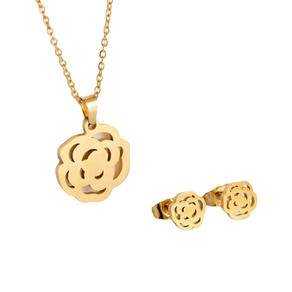 

Rotating Women Gold Plated Big Rose Flower Necklace Earrings Jewelry Set