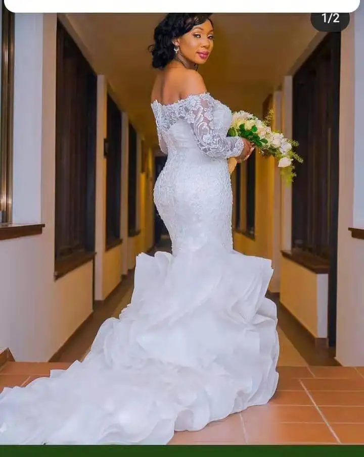 

2021 Customzie Making Gorgeous Ruffles Bridal Dresses Off Shoulder Arabic Mermaid Wedding Dresses Bridal Gowns, White wedding dress, custom color as per your choice