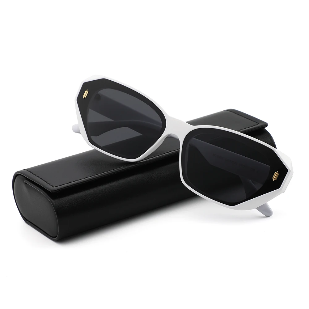 

CONCHEN 2023 wholesale price TR90 sun glasses custom logo polarized unisex sunglasses 2023