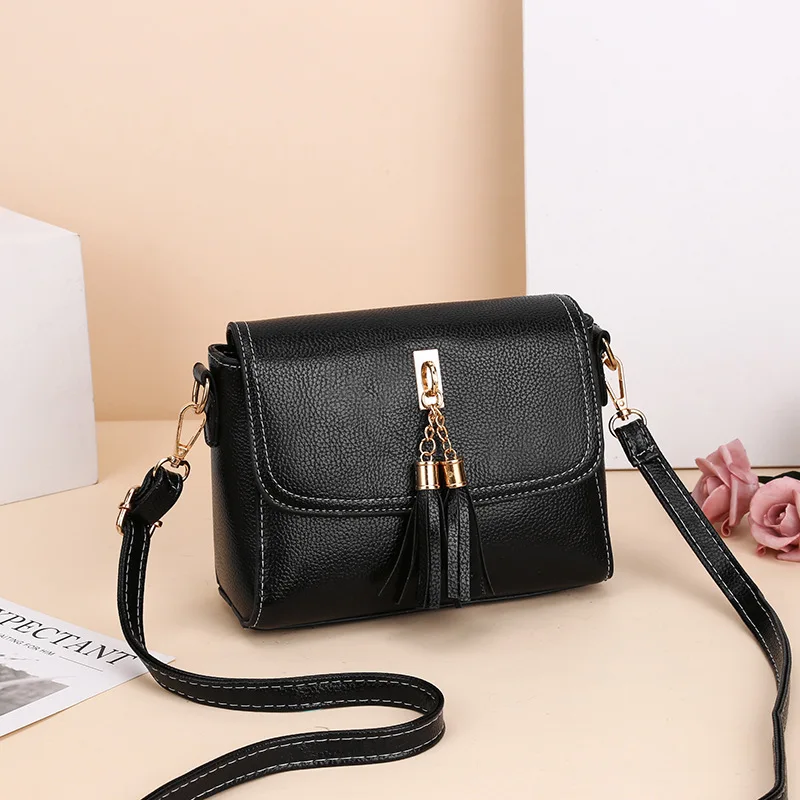 

TD9083 Pure black messenger bag 2020 new autumn and winter fashion simple one shoulder handbag