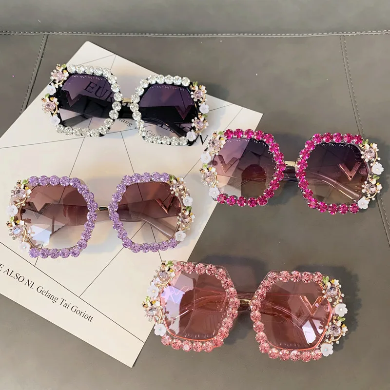 

sunglasses fashion Diamond Round Sunglasses Women Luxury sunglasses