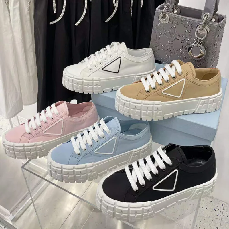 

2022 Summer New Triangle Standard Heightened Casual White Platform Shoes Women Canvas Shoes, 5 color