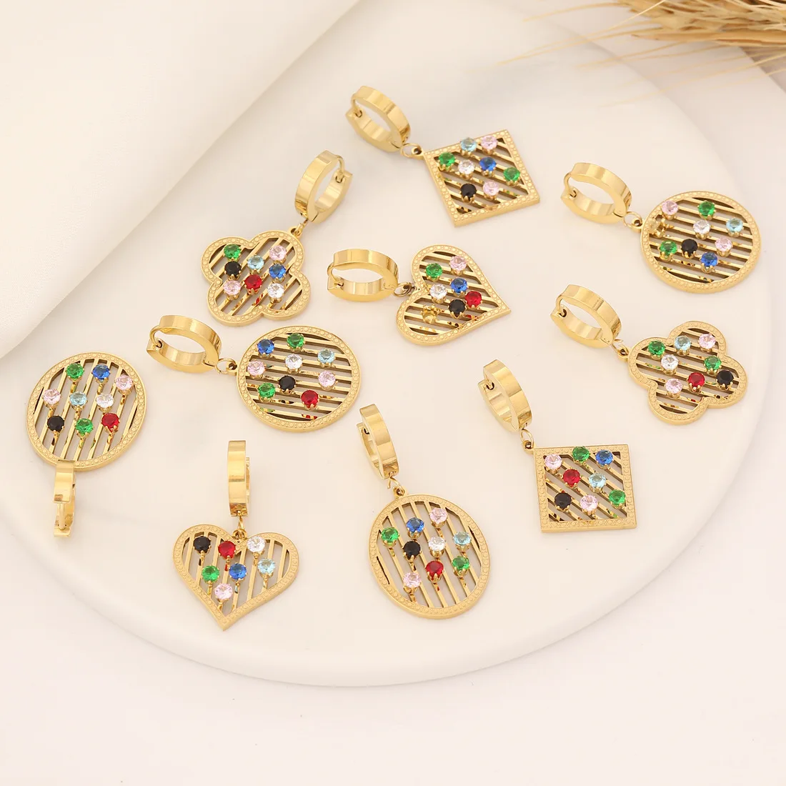 

pendientes de acero inoxidable al por menor 18k gold plated stainless steel drop earrings women fashion jewelry earrings