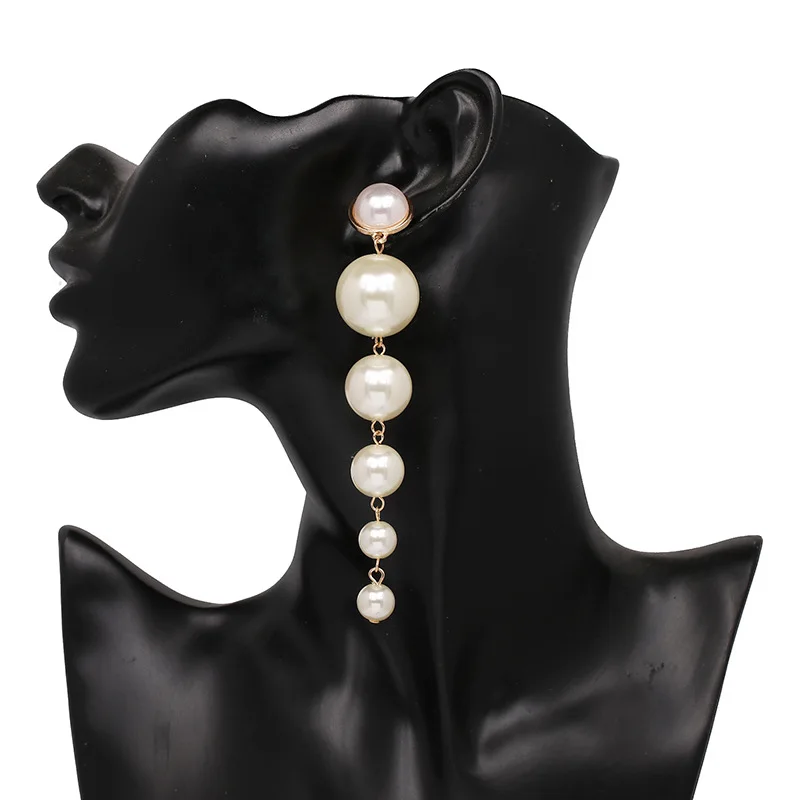 
Hot Retro Big Pearl Long Dangle Earrings Simple Irregular Pearls String Drop Earring Statement Pearl Earrings For Elegant lady 
