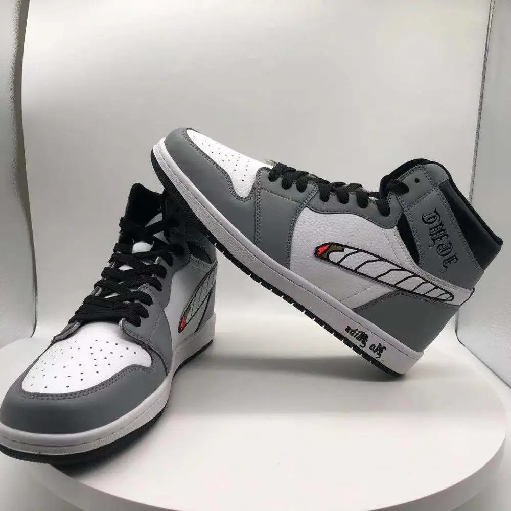 

Custom high top fashion Running Shoes Retro Chicago Basketball shoes Sneakers