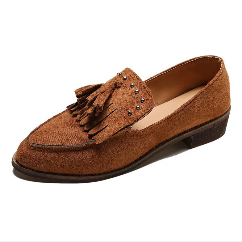 

2021 spring and autumn new flat bottom low heel tassel rivet single shoes women's large size square heel women's shoes, Back,brown