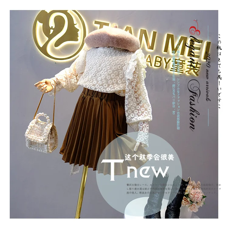 

Spring new Korean edition of small and medium girls baby fashion slim shirt with long sleeves of lace temperament, Red,brown