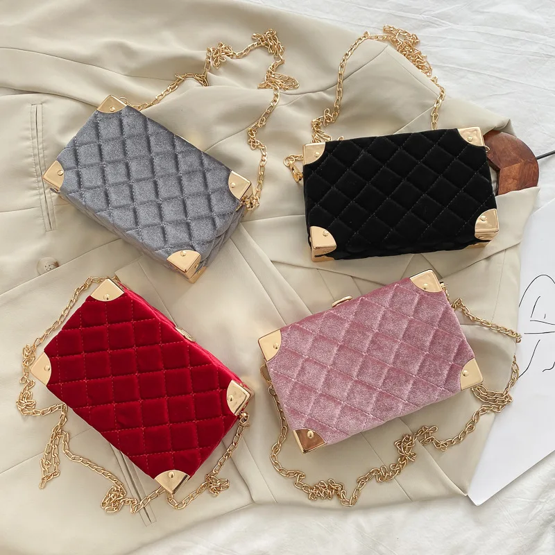 

2020 Winter fashion chain women shoulder crossbody bags fall luxury mini square box clutch purse velvet handbags