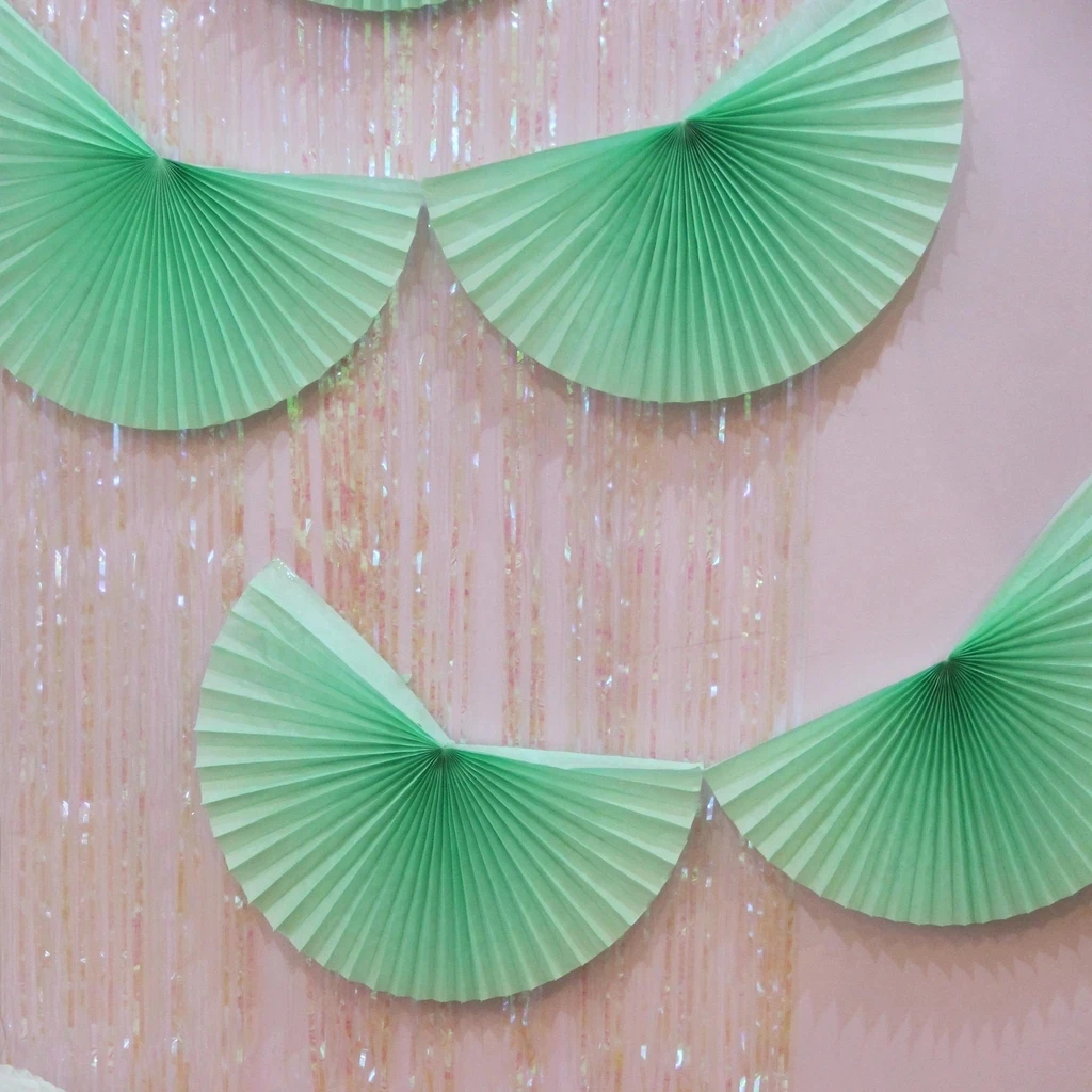 Wholesale Colorful Wedding Backdrop Decoration Paper Fan Bunting