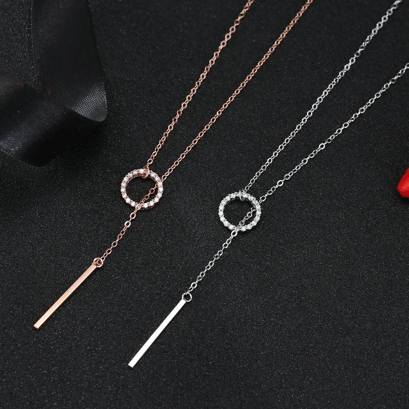 

Fashion Sterling Silver One Shape Circle Pendant Imitation Diamonds Necklace for Women, Silver color