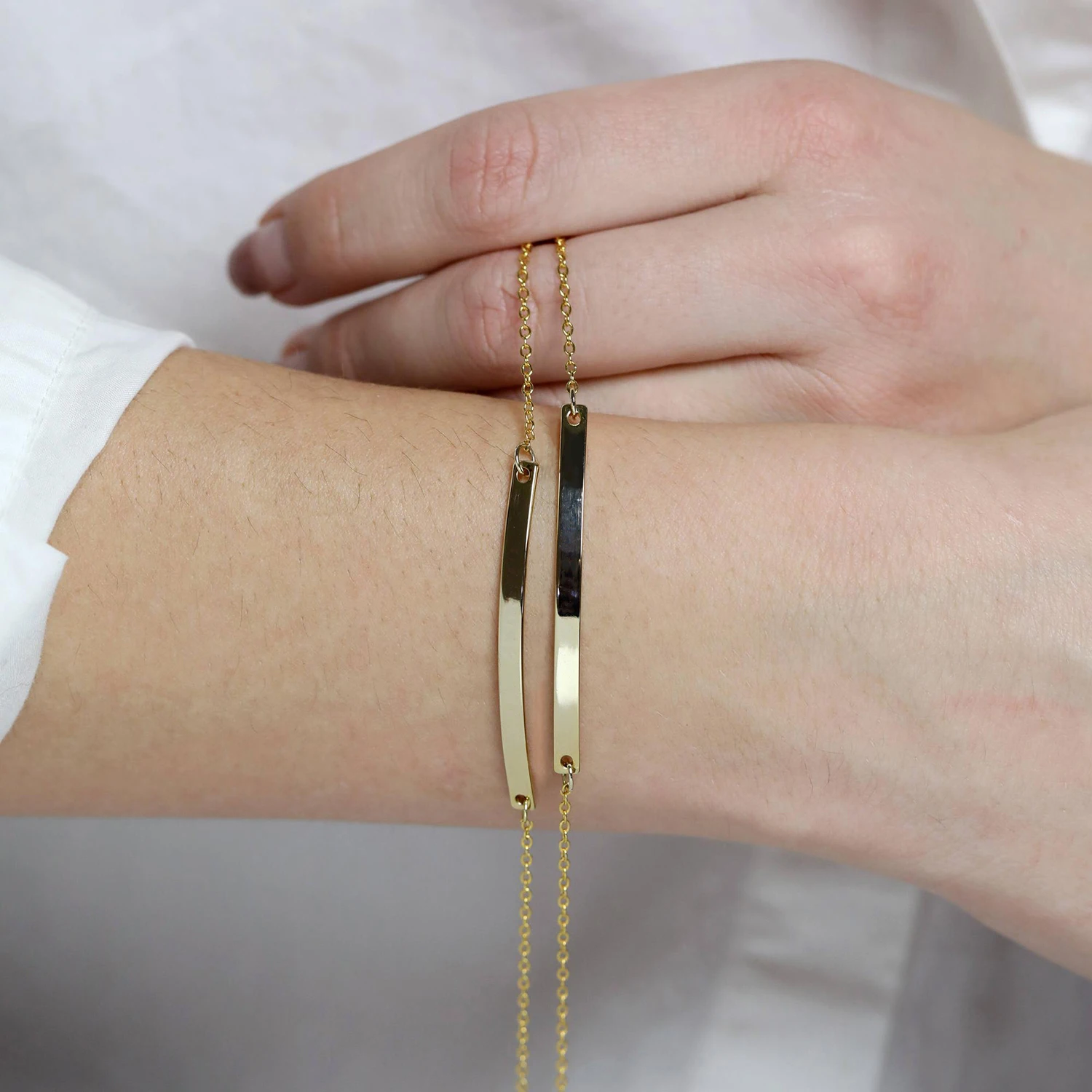 EManco Personalized Engrave Cute Bar Pendant Bracelet Custom Logo Trendy Gold Stainless Steel for Women Gifts