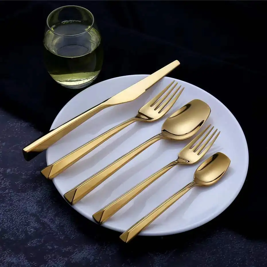 Best Quality Shiny Polishing Portable Golden Camping Travel Tableware Cutlery Flatware Royal Cutlery Set