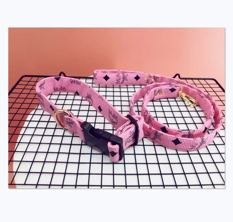 

Pet supplies Luxury design Leather printing pet cat dog collar leash set