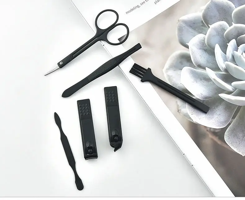 

In Stock Hot Selling Finger Beauty Set Nail Clippers Set Carbon Steel Cheap Nail Clipper RTS, Black