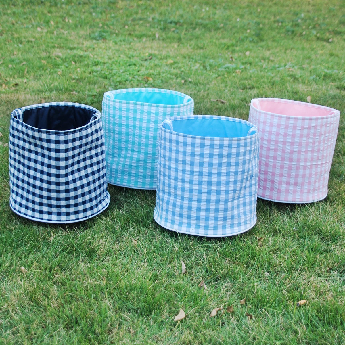 

RTS Hot Sale Easter Seersucker Bucket Checked Vertical Stripes Easter Baskets for Kids Carrying Eggs Candies DOM117-1510
