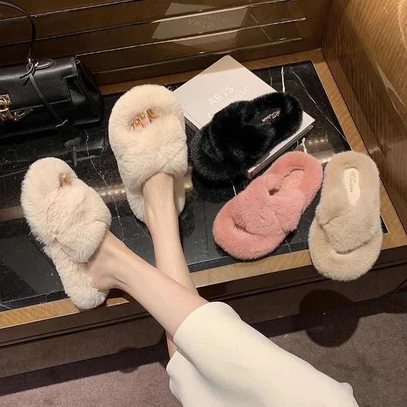 

Lady winter faux fur sandals Women Cross Band Soft Plush slippers home furry slippers for women, Black, beige, khaki, pink