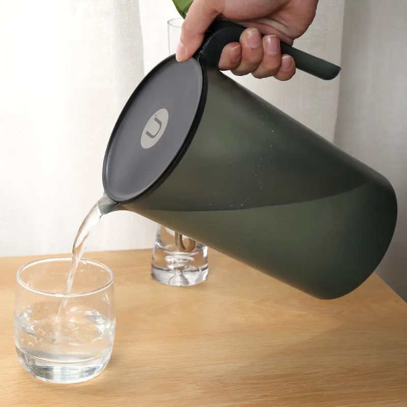 

2 Liter Food Grade Plastic Water Juice Jug in Crystal Effect