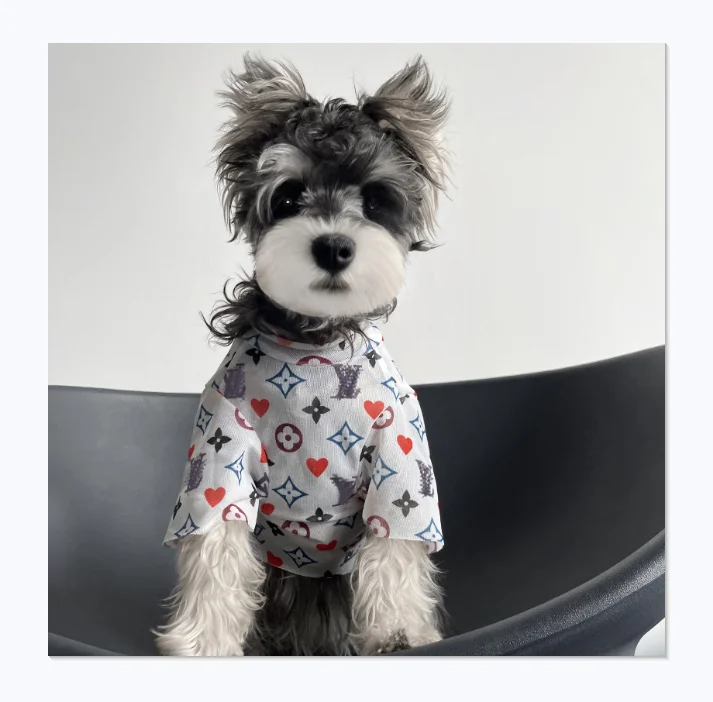 

Summer Breathable Cute Lightweight Luxury Design Printed Brand LOGO Design Advanced Custom Pet Clothes, As photo show