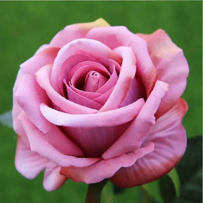 good quality wholesale manufacturer flannel simulation flower