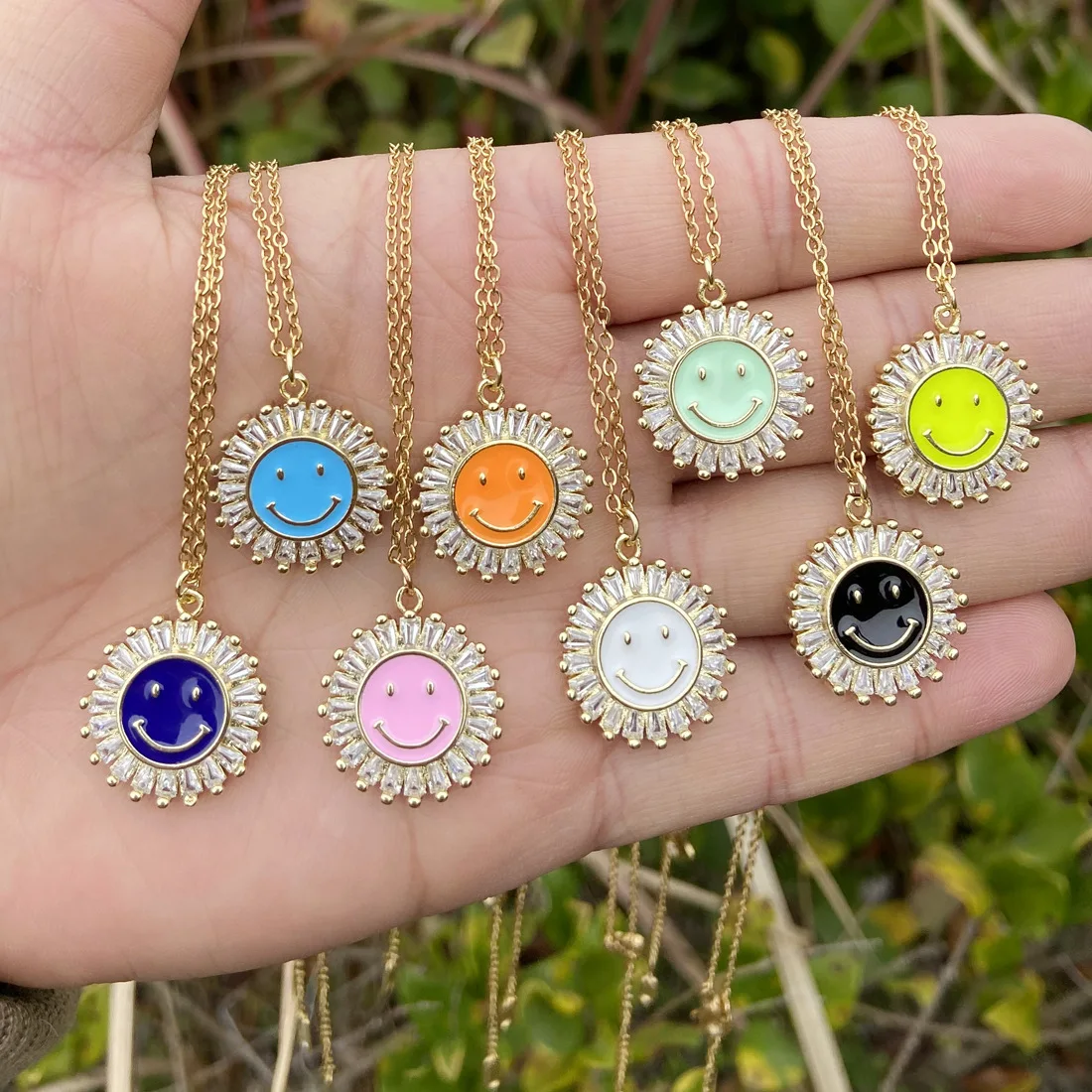 

2022 New Fashion Real Gold Plating Colorful Oil Drip Sunflower Necklaces Cubic Zircon Smile Face Necklaces For Women Girl