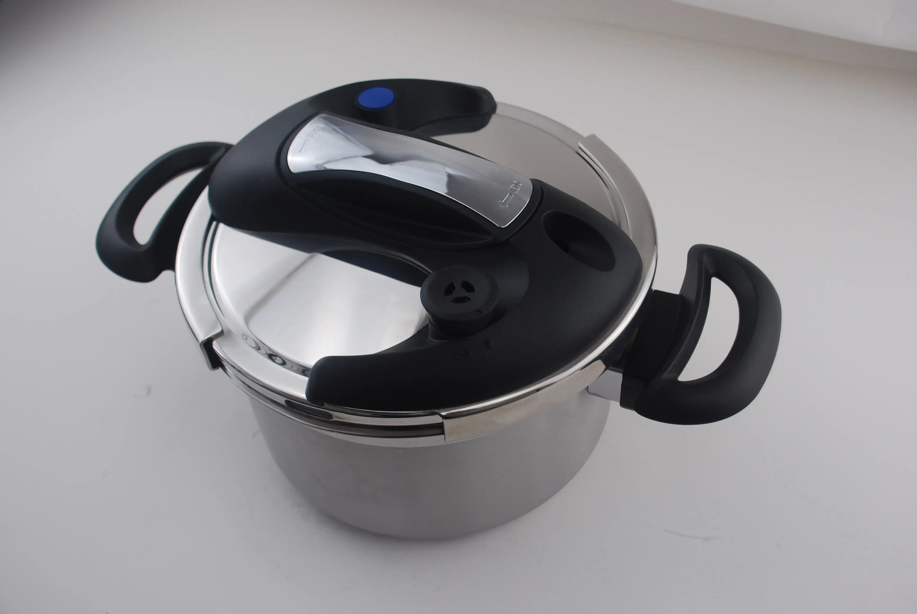 Hot Sale High Quality Japanese Pressure Cooker Multi Cooker Stainless