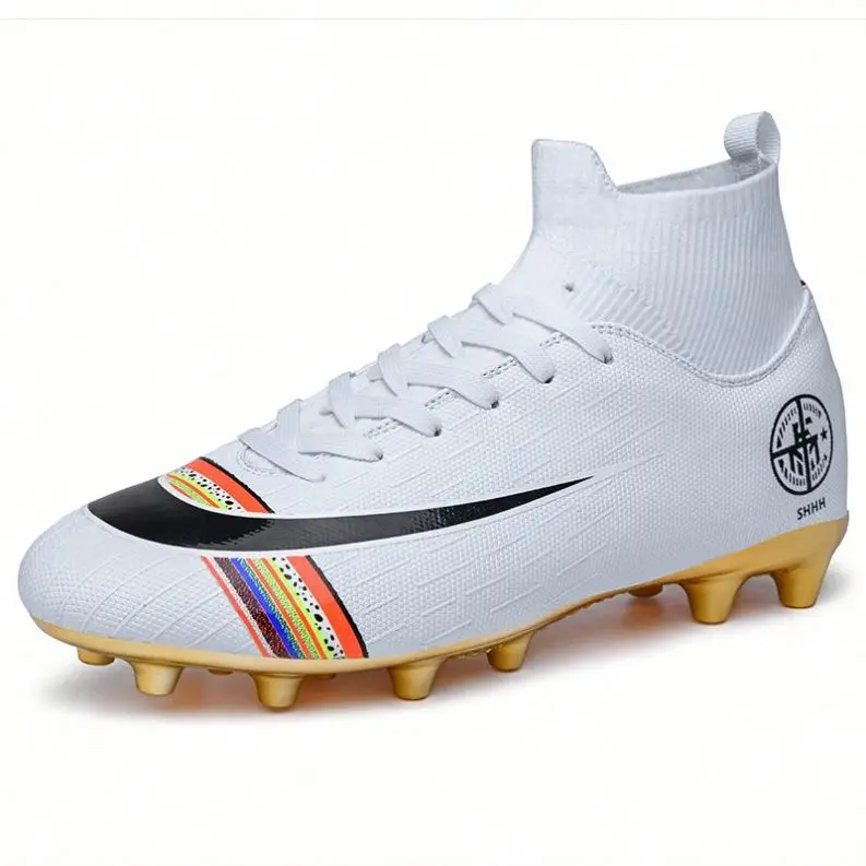 

New fashion student football sport soccer shoes 2020, White black