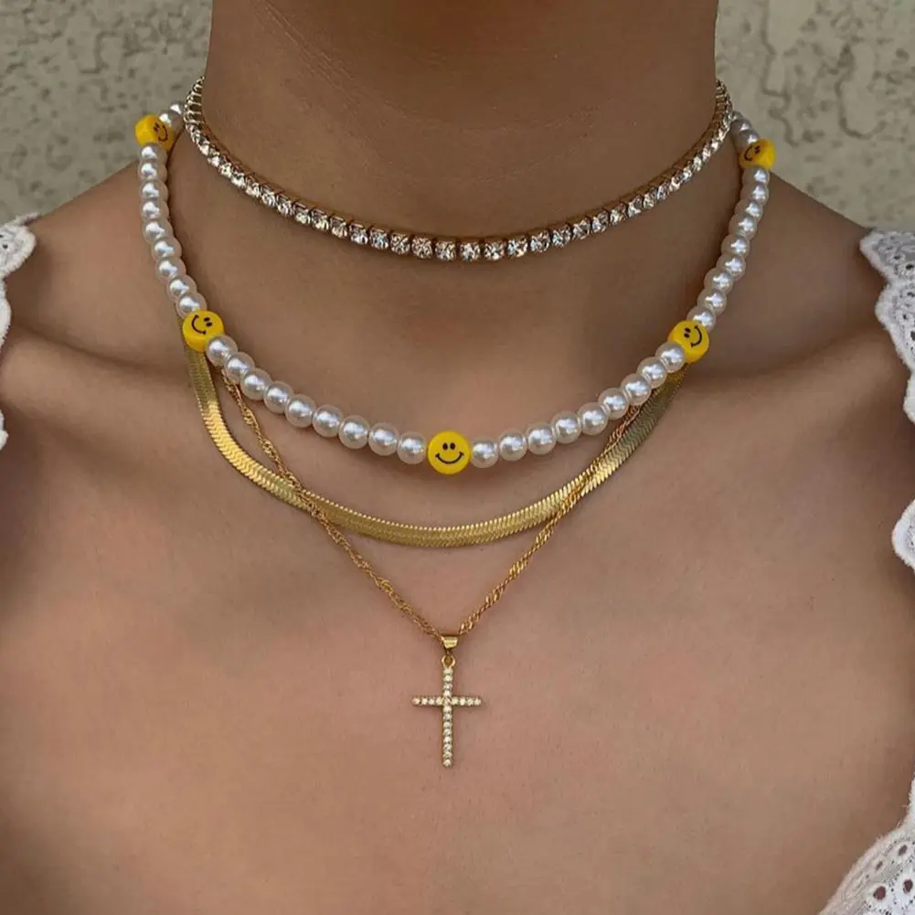 

Bohemia Style White Pearl Smiley Face Bead Necklaces Trendy Shiny Crystal Tennis Cross Pendant Matching Necklace For Best Friend, Gold color