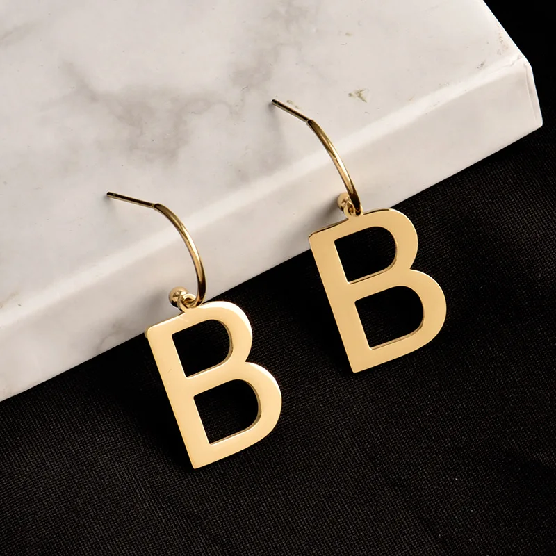 

2022 Gift Fashion Designer Jewelry Popular Brands Stainless Steel Letter B Hoop Earrings 18k Gold Filled Ear Rings, Picture shown