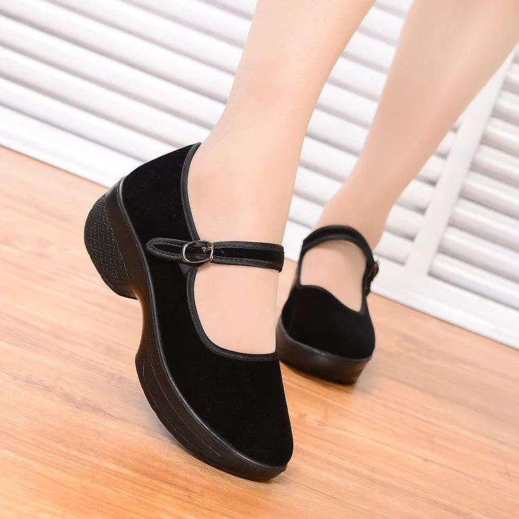 shoes (2).jpg