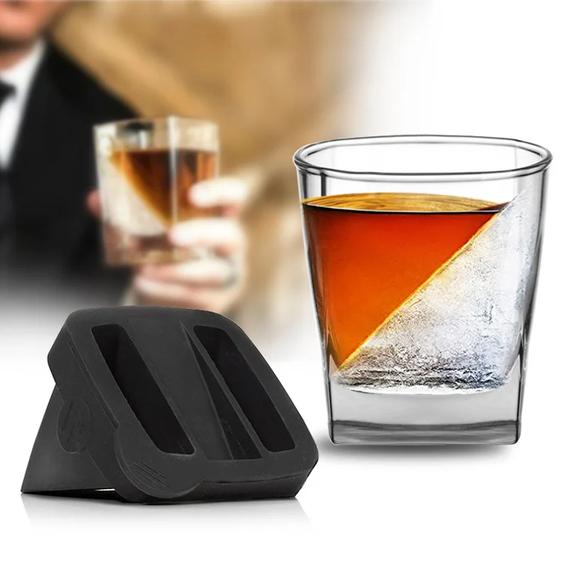 

Ingenious Whisky ice glass cup , unique Whisky Wedge glass with black silicone and ice 180ml wine glass for promotion gift, Clear/transparent