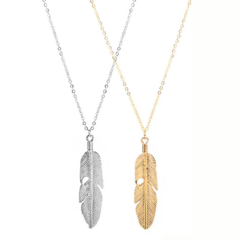 

Charming Lady Feather Pendant Choker Necklace Elegant Women's Necklace Fashion New Year Gift