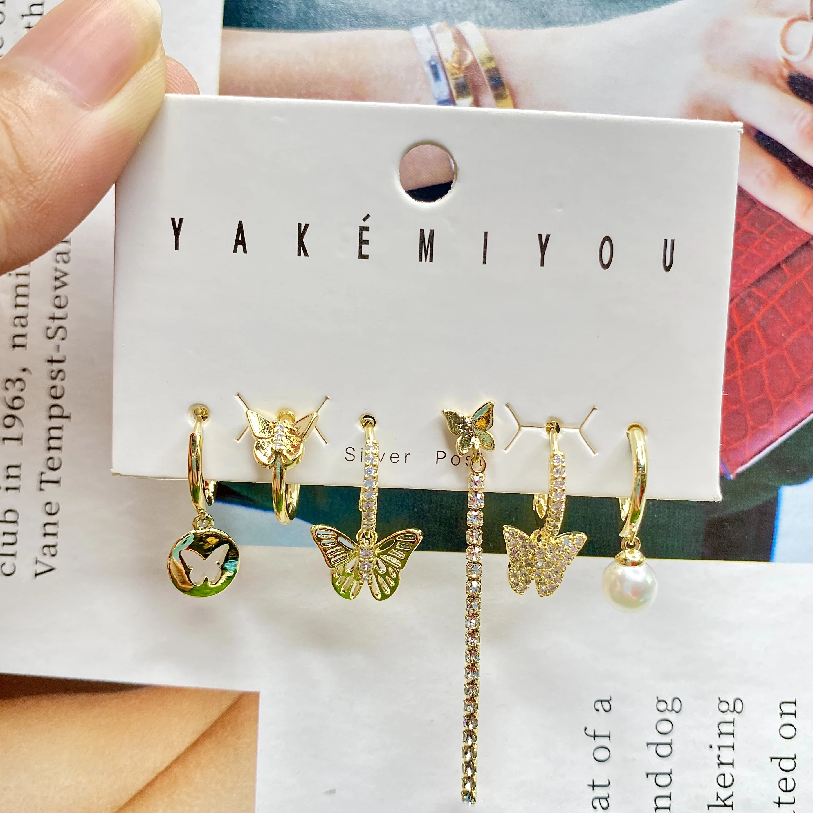 

Cute Butterfly and pearl earrings set Jewelry Gift For Women Cute 18K gold high quality Yakemiyou